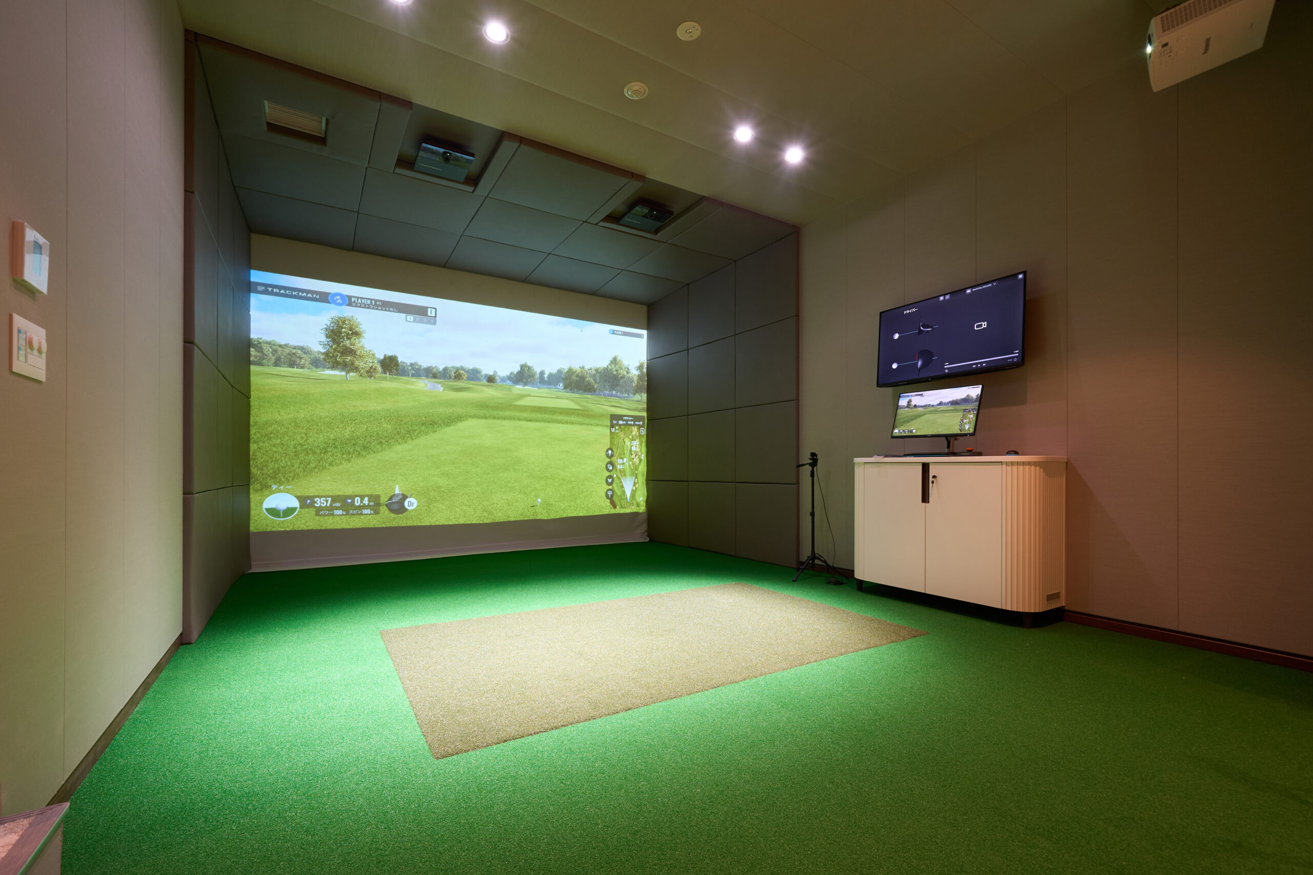 シュミレーターゴルフの画像